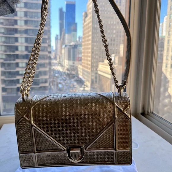 Dior Legacy Diorama Bag - Champagne MicroCannage Patent Leather - Picture 5 of 11